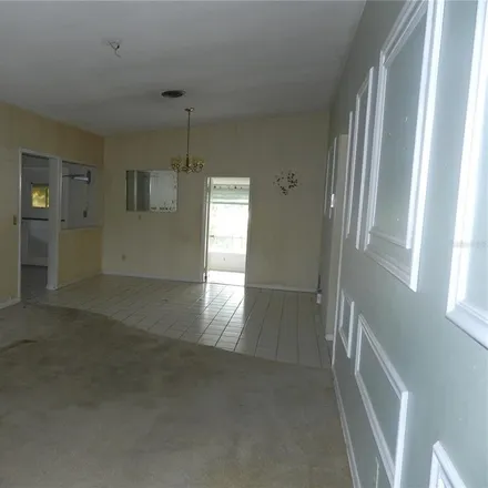 Image 4 - 197 East Overbrook Drive, Largo, FL 33770, USA - House for sale