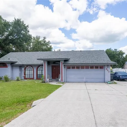 Buy this 4 bed house on 207 Tara Court in Polk County, FL 33809