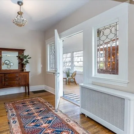 Image 4 - 64 Brookfield Road, Montclair, NJ 07043, USA - House for sale