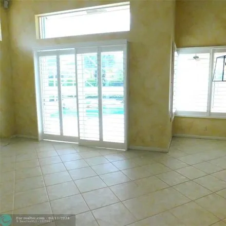 Image 4 - 4283 Northwest 67th Way, Coral Springs, FL 33067, USA - House for sale
