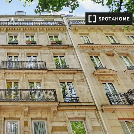 Image 2 - 158 Boulevard Voltaire, 75011 Paris, France - Apartment for rent