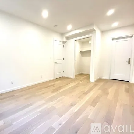 Rent this 1 bed apartment on 160 E 48th St