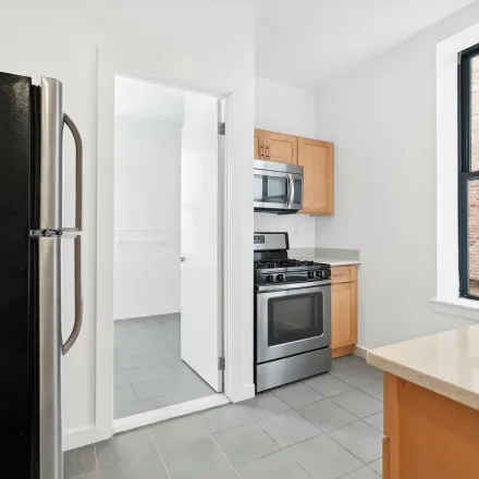 Image 4 - 1949 Adam Clayton Powell Jr. Boulevard, New York, NY 10026, USA - Apartment for rent