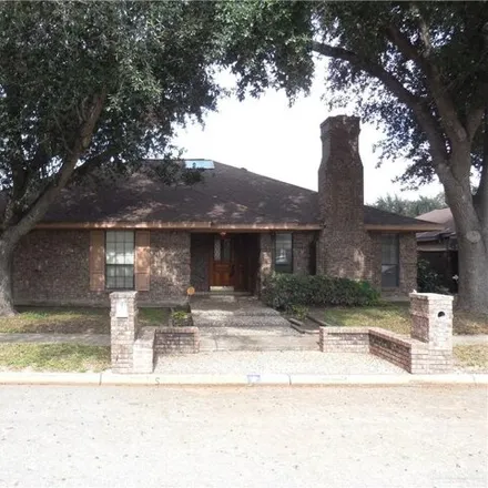 Buy this 3 bed house on 2462 Robin Avenue in McAllen, TX 78504