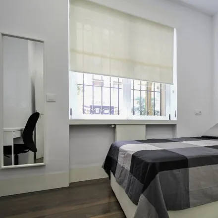 Image 1 - Madrid, Calle de Ferraz, 57, 28008 Madrid - Room for rent