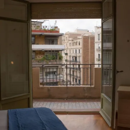 Image 4 - Kimod, Carrer de Balmes, 206, 08001 Barcelona, Spain - Room for rent