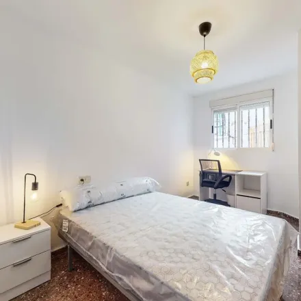 Rent this 1 bed apartment on Carrer de Vidal de Blanes in 22, 46024 Valencia