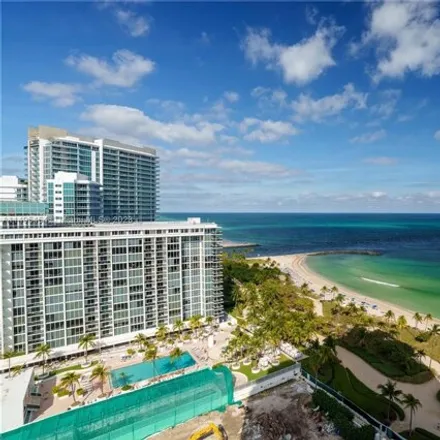 Rent this 3 bed condo on Collins Avenue & 10200 Block in Collins Avenue, Bal Harbour Village