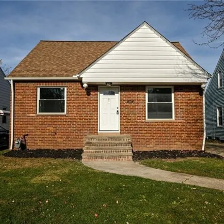 Buy this 3 bed house on 5818 Theota Avenue in Parma, OH 44129