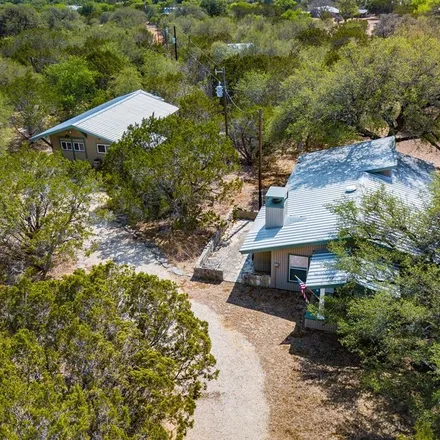 Buy this 1 bed house on 677 Rodeo Trail in Val Verde County, TX 78840