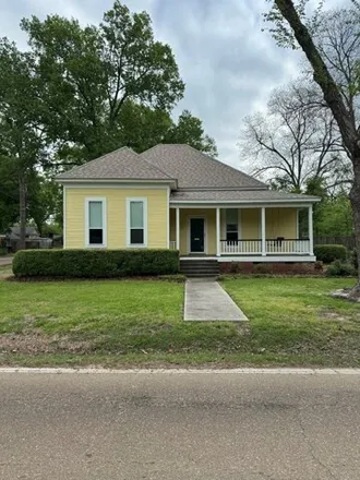 Buy this 3 bed house on 314 East Harding Avenue in Greenwood, MS 38930
