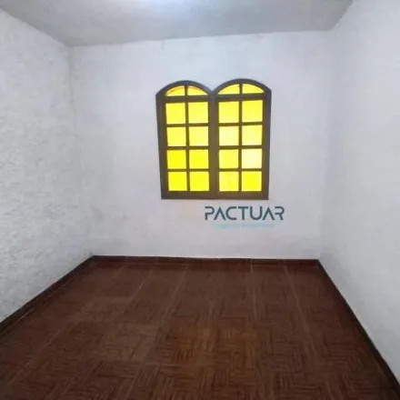 Rent this 3 bed house on Avenida Raul Mourão Guimarães in Palmeiras, Belo Horizonte - MG