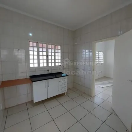 Rent this 1 bed house on Rua Oswaldo Cruz in Vila Aeroporto, São José do Rio Preto - SP