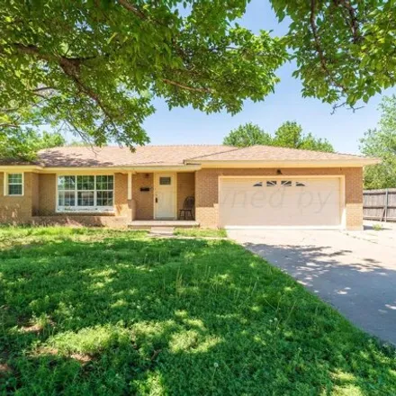 Buy this 3 bed house on 3818 Lewis Lane in Amarillo, TX 79109