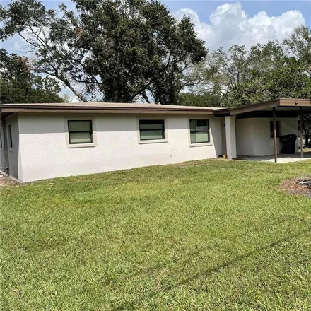 Buy this 4 bed house on 505 Victoria Boulevard in Auburndale, FL 33823