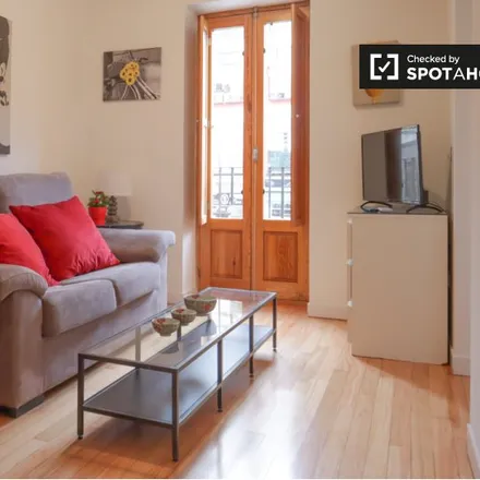 Rent this studio apartment on Madrid in Calle de Doña Berenguela, 13