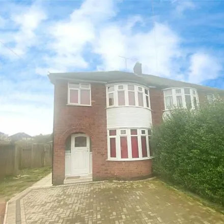 Rent this 3 bed duplex on Frankson Avenue in Braunstone Town, LE3 2GJ