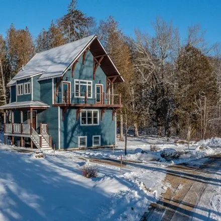 Image 1 - Fr 8, Northport, ME, USA - House for sale