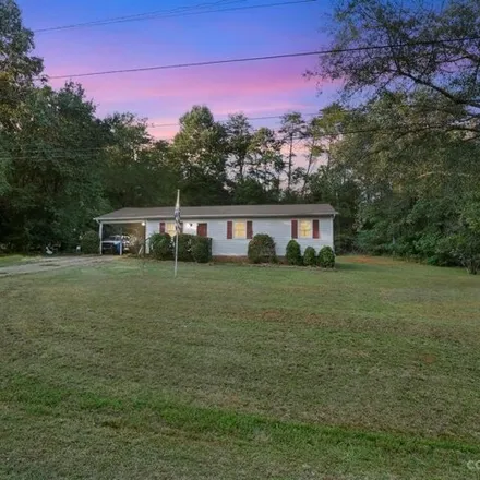 Buy this 3 bed house on 452 Bob Rollins Road in Forest City, NC 28043