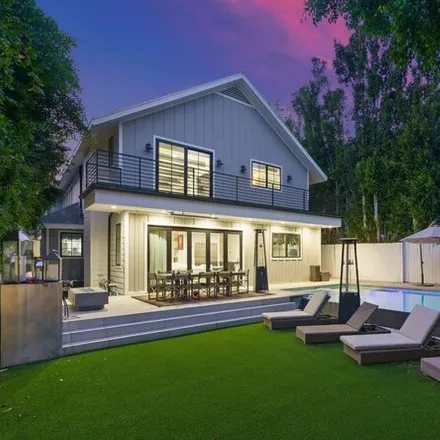 Image 1 - 1750 Nichols Canyon Road, Los Angeles, CA 90046, USA - House for sale