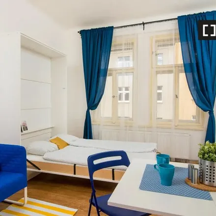 Rent this studio apartment on V.J. Rousek in náměstí Bratří Synků 9, 140 00 Prague