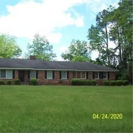 Buy this 3 bed house on 618 Deliessiline Drive in Vienna, GA 31092
