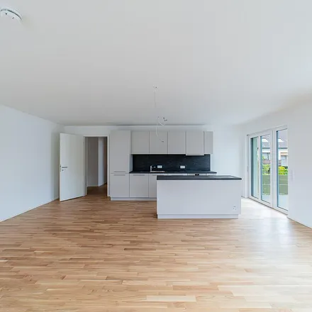 Rent this 3 bed apartment on Rollnerstraße 182 in 90425 Nuremberg, Germany