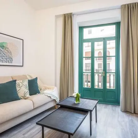 Rent this 1 bed apartment on Casa Francisco Ordeig in Carrer dels Ramillets, 46001 Valencia