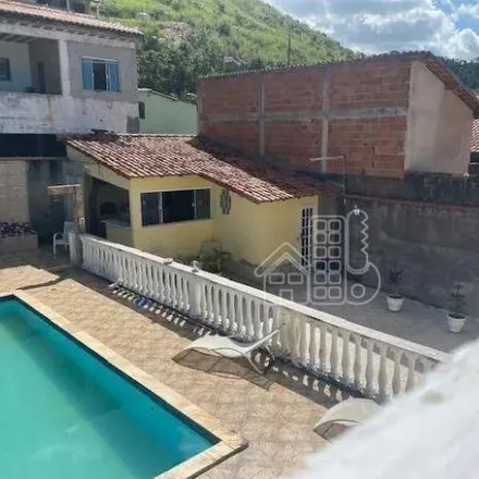 Buy this 4 bed house on Rua dos Quintanilhas in Centro, Maricá - RJ