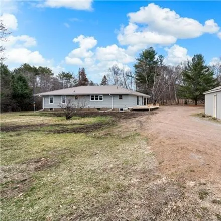 Image 6 - 1766 507th Street, Nessel Township, MN 55069, USA - House for sale