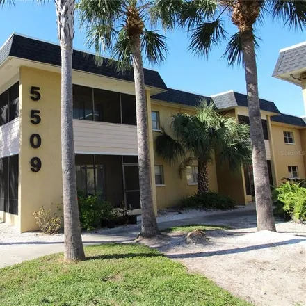 Rent this 1 bed condo on 5593 Fountain Lake Circle in Manatee County, FL 34207