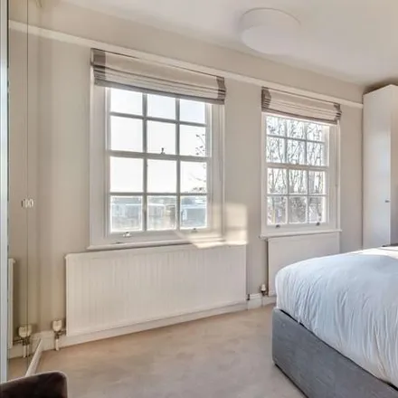 Image 3 - 100 Fulham Road, London, SW3 6HS, United Kingdom - Apartment for rent