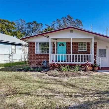 Buy this 3 bed house on 1030 South 10th Street in Fernandina Beach, FL 32034