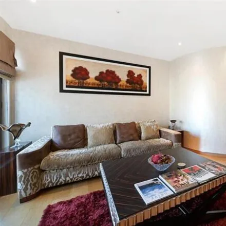 Image 7 - Marriott, 140 Park Lane, London, W1K 7AA, United Kingdom - House for sale