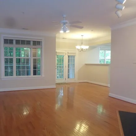 Image 7 - 914 Providence Glen Drive, Eastowne, Chapel Hill, NC 27514, USA - House for rent