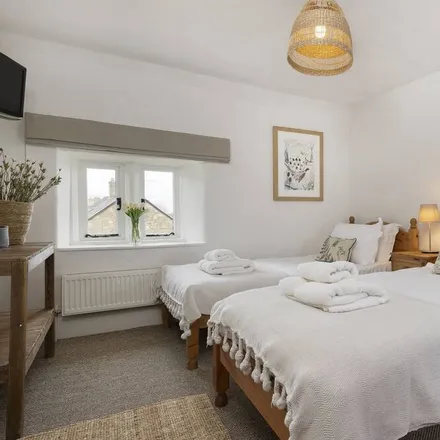 Rent this 2 bed apartment on Idbury in OX7 6RL, United Kingdom