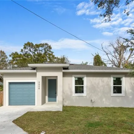 Buy this 3 bed house on 2610 East Lake Avenue in Altamira Heights, Tampa