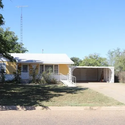 Buy this 3 bed house on 1335 Canyon Street in Plainview, TX 79072