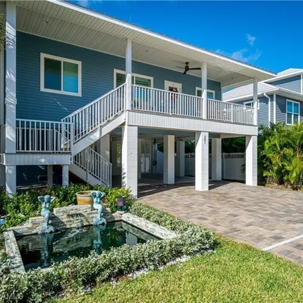 Image 2 - 379 Delmar Avenue, Fort Myers Beach, Lee County, FL 33931, USA - House for sale