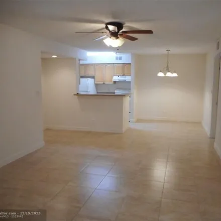 Image 7 - unnamed road, Davie, FL 33328, USA - Condo for rent