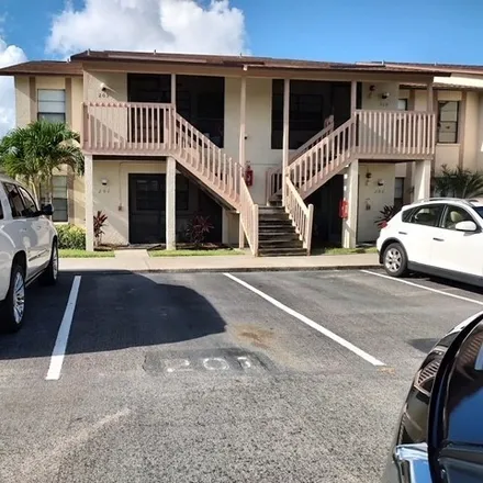 Buy this 1 bed condo on 13116 Feather Sound Drive in Cypress Lake, FL 33919