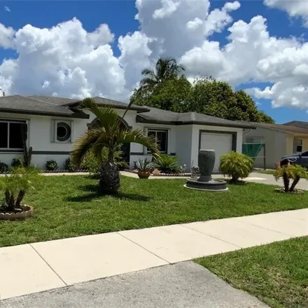 Image 2 - 6221 SW 15th Ct, Pompano Beach, Florida, 33068 - House for sale