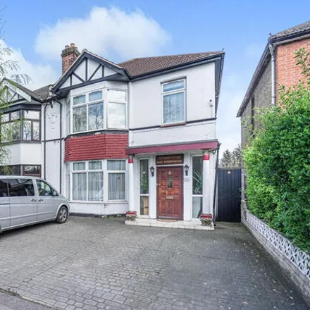 Buy this 5 bed duplex on 77 Blake Hall Road in London, E11 3QX