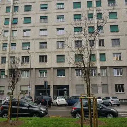 Rent this 3 bed apartment on Via Giacomo Griziotti 3 in 20145 Milan MI, Italy