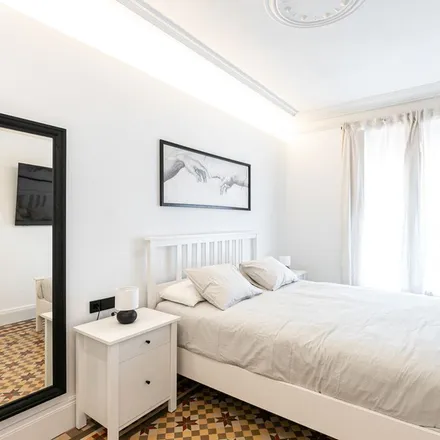 Rent this 2 bed apartment on Carrer d'Aragó in 335, 08013 Barcelona
