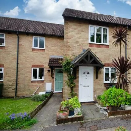 Buy this 2 bed townhouse on Taverners Close in Southampton, SO19 0PX
