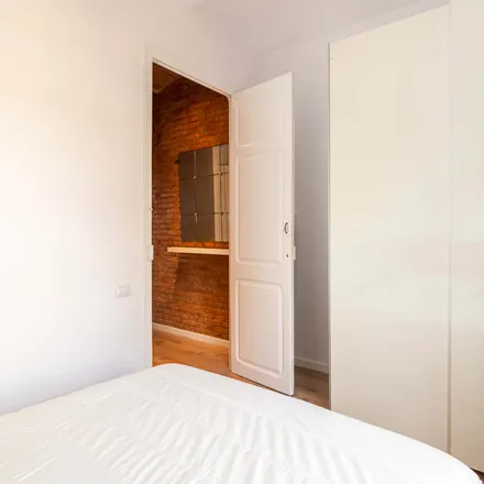 Image 7 - Carrer de Roc Boronat, 57, 08005 Barcelona, Spain - Apartment for rent