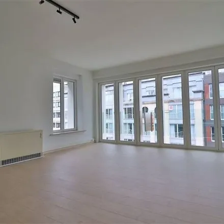 Rent this 2 bed apartment on Rijselsestraat 32-36 in 8500 Kortrijk, Belgium