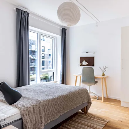 Rent this 3 bed room on Ellebjergvej in Borgmester Christiansens Gade, 2450 København SV