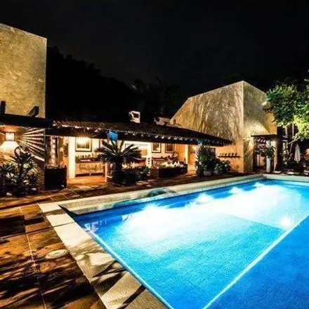 Buy this 8 bed house on Camino a Meztitla in 62520 Tepoztlán, MOR